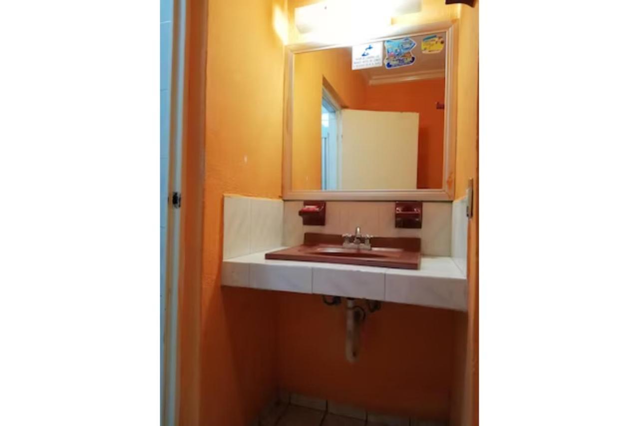 Oyo Hotel Casino Del Valle, Matehuala Kültér fotó