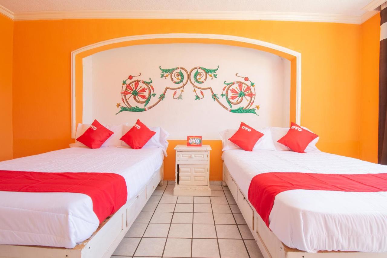Oyo Hotel Casino Del Valle, Matehuala Kültér fotó