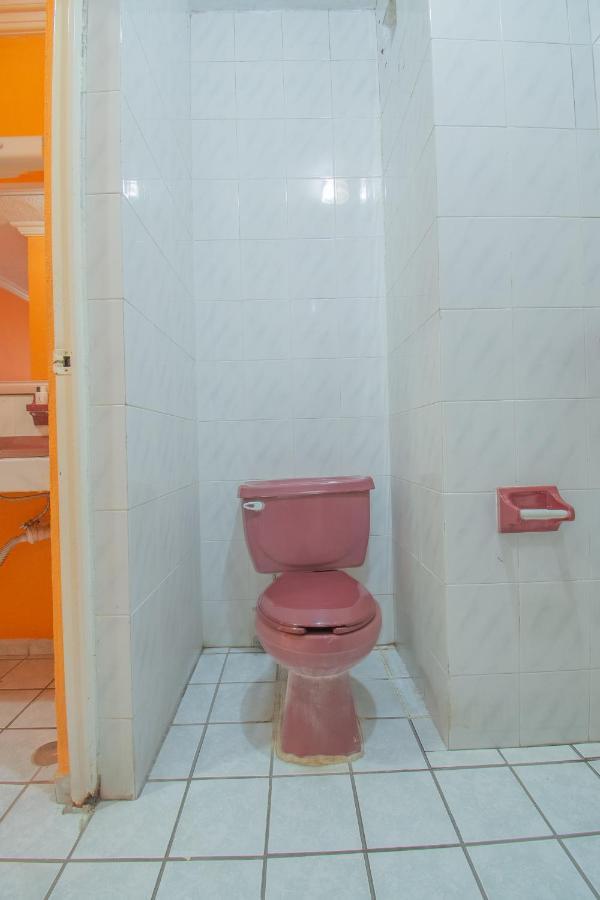 Oyo Hotel Casino Del Valle, Matehuala Kültér fotó